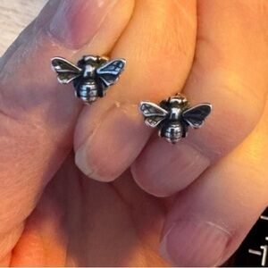 James Avery Retired Silver Bee Stud Earrings